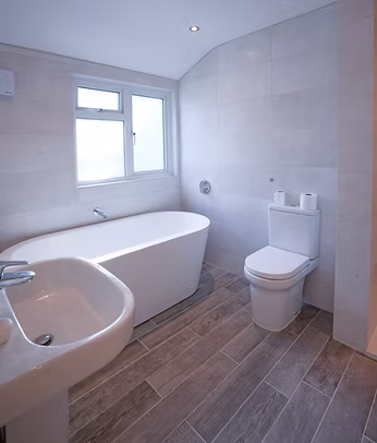 Bathrooms 1