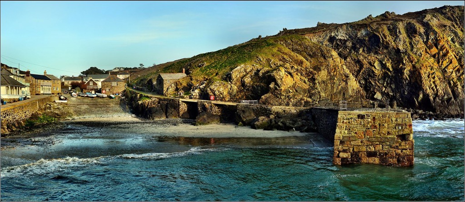 Rock Pooling in Gorran Haven: Best Spots & What You'll Find — near The Beach House, Gorran Haven, Cornwall